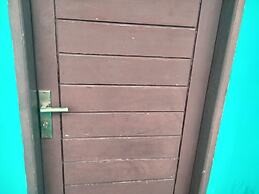 SPOT ON 92839 Nany Asoka Syariah Near Anyong Cafe Studio