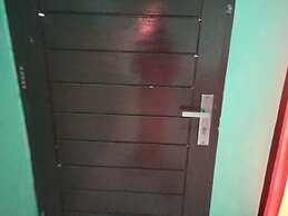 SPOT ON 92839 Nany Asoka Syariah Near Anyong Cafe Studio