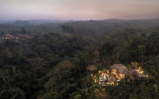 Villa Lembah Damai by Pramana Villas