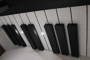 Hotel The Grand Piano