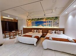 Hotel The Grand Piano