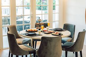 Hotel Estefanía Boutique Suites