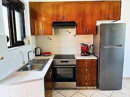 Cute Apple - At The Heart Of The Old Town