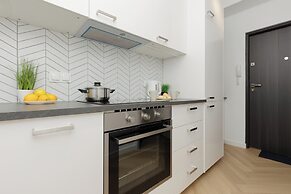 Business Apartment Warsaw by Renters