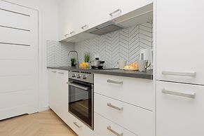 Business Apartment Warsaw by Renters