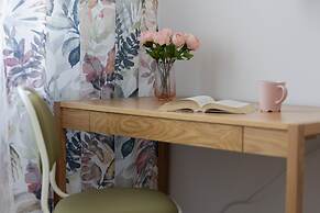 Business Apartment Warsaw by Renters