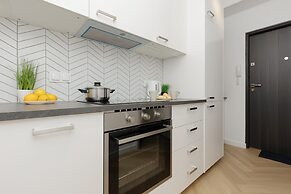 Business Apartment Warsaw by Renters