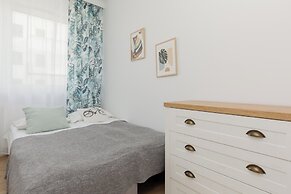 Business Apartment Warsaw by Renters