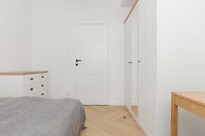 Business Apartment Warsaw by Renters