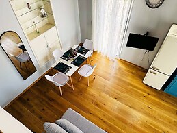 Cinnamon House -next To Old Town