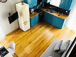 Cinnamon House -next To Old Town