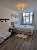 Cosy Flat Near Tower Bridge