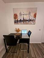 Cosy Flat Near Tower Bridge
