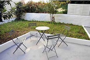 Renovated Home Next To Old Town