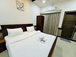 Hotel Tirth by Sonu Cafe