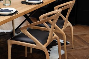 Stylish Apartment by Renters Prestige