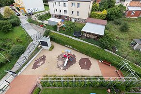 Stylish Apartment by Renters Prestige