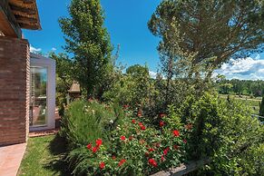 Luxury Home in Tuscany Near Pisa and Florence - Two Bedrooms 4&1 PL