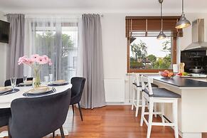 Sopot Apartment and Gym by Renters