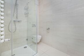 Sopot Apartment and Gym by Renters