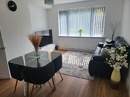 Charming 3-bed House in Blackley Manchester