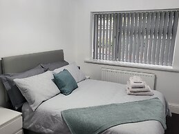 Charming 3-bed House in Blackley Manchester