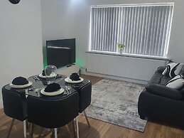 Charming 3-bed House in Blackley Manchester