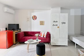 Athens Riviera Garden View Studio