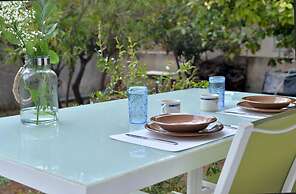 Athens Riviera Garden View Studio