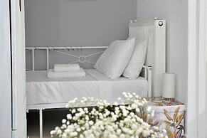 Athens Riviera Garden View Studio