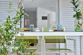 Athens Riviera Garden View Studio