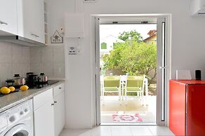 Athens Riviera Garden View Studio