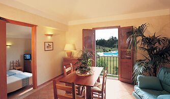 Simple Gem of Le Dimore di Budoni 2 Bedroom Sleeps 6