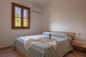 Simple Gem of Le Dimore di Budoni 2 Bedroom Sleeps 6