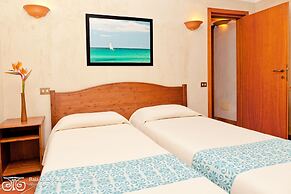 Simple Gem of Le Dimore di Budoni 2 Bedroom Sleeps 6