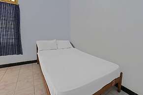 SPOT ON 92567 Jati Homestay Near Taman Suranadi