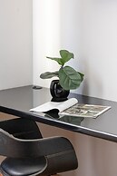 Stylish Kraków Apartment by Renters