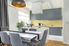 Stylish Kraków Apartment by Renters