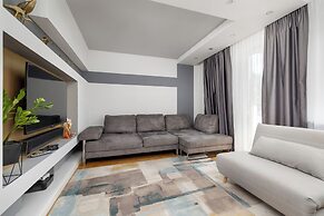Stylish Kraków Apartment by Renters