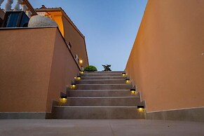 Villa Akulica With Heated Outdoor Pool and Seaview