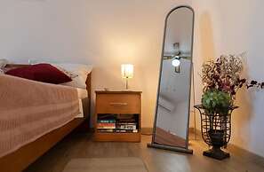 Villa Akulica With Heated Outdoor Pool and Seaview