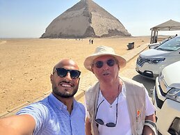 Sahure Pyramid View Inn