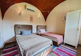 Sahure Pyramid View Inn