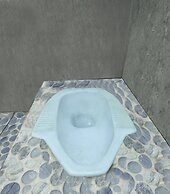 SPOT ON 92882 Penginapan 3 Bersaudara Near Pasar Sengkol