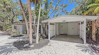 Siesta Key Sanctuary 3 Bedroom Home by RedAwning