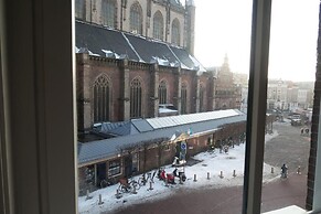 Hotel Carillon