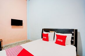 OYO 92887 Hotel Senja Syariah
