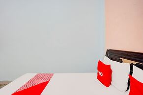 OYO 92887 Hotel Senja Syariah