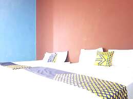 OYO Life  92842 Homestay Balearjosari