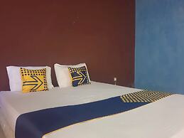 OYO Life  92842 Homestay Balearjosari